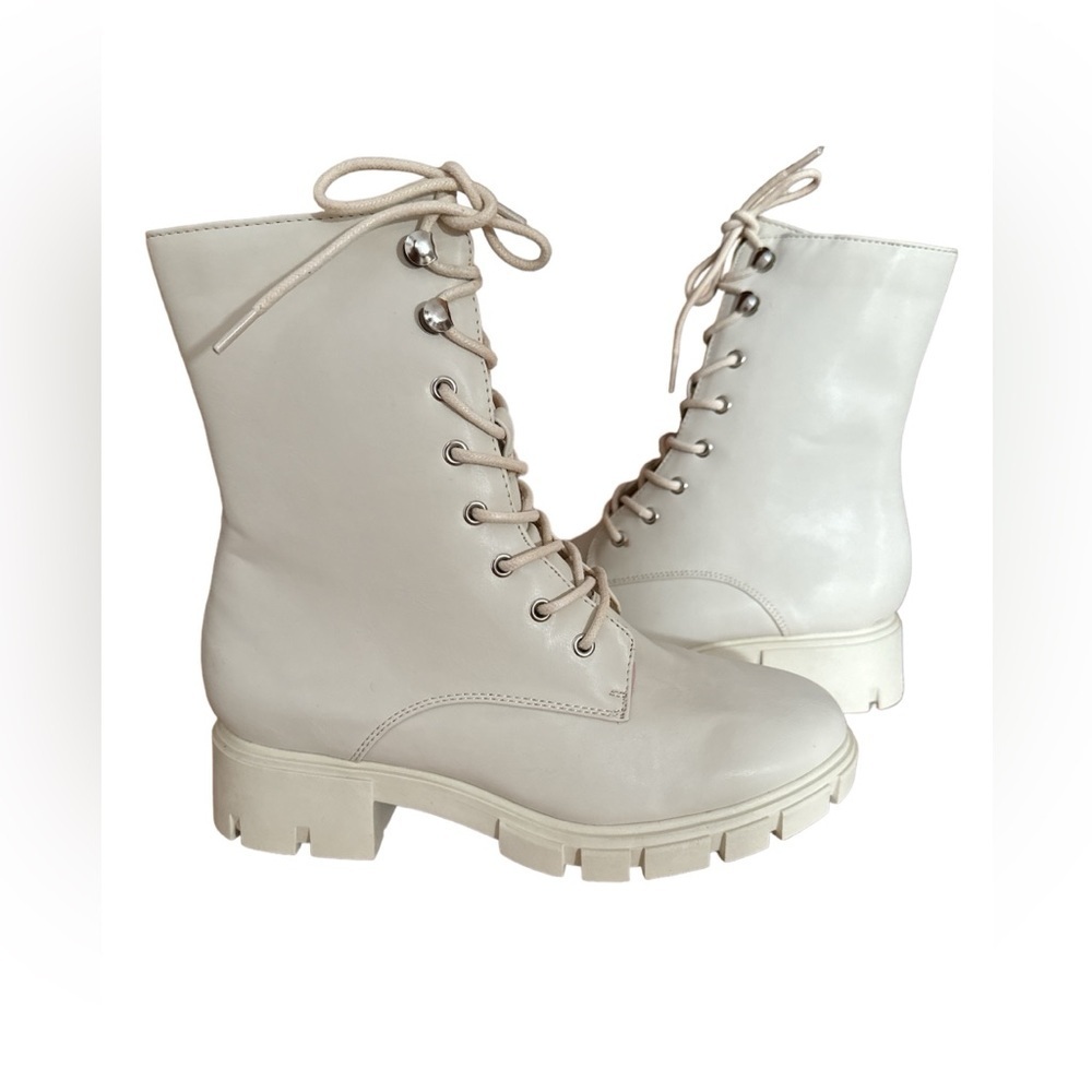Journee Collection Womens Madelynn Ankle Combat & Lace-up Boots Shoes Size 7.5 m